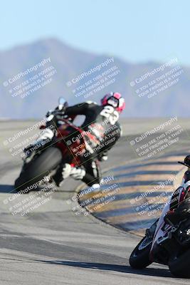 media/Jan-10-2026-Race Pace (Sat) [[3e4fee349c]]/2-Verified/Session 4 (Turn 12 Backside)/